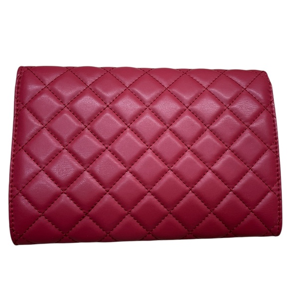 NWT Badgley Mischka Red and Gold Crossbody Bag with Quilted Design - Picture 3 of 13